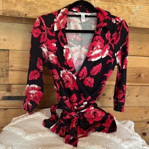 DVF Wrap Shirt size 10 Red Floral with Black Field